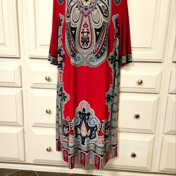 20W-Studio I Dress - Picture 6 of 7